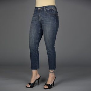 DKNY Boyfriend Capri Jeans